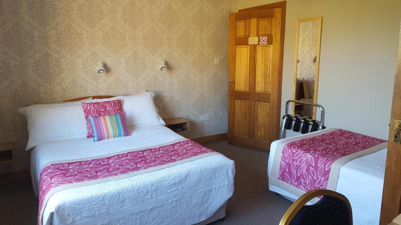 Riverwalk House B&B Oughterard Kültér fotó